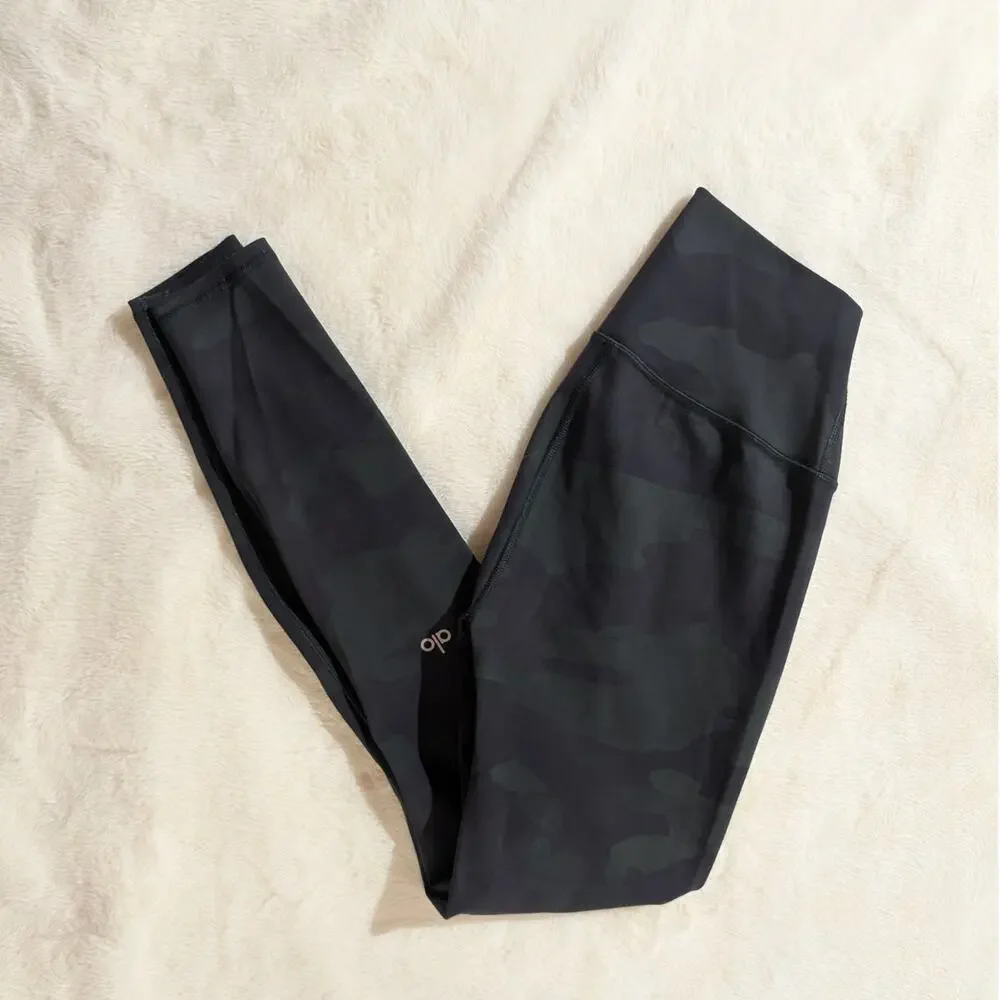 Alo Yoga | High Waist Camo Leggings | Women's Size XS